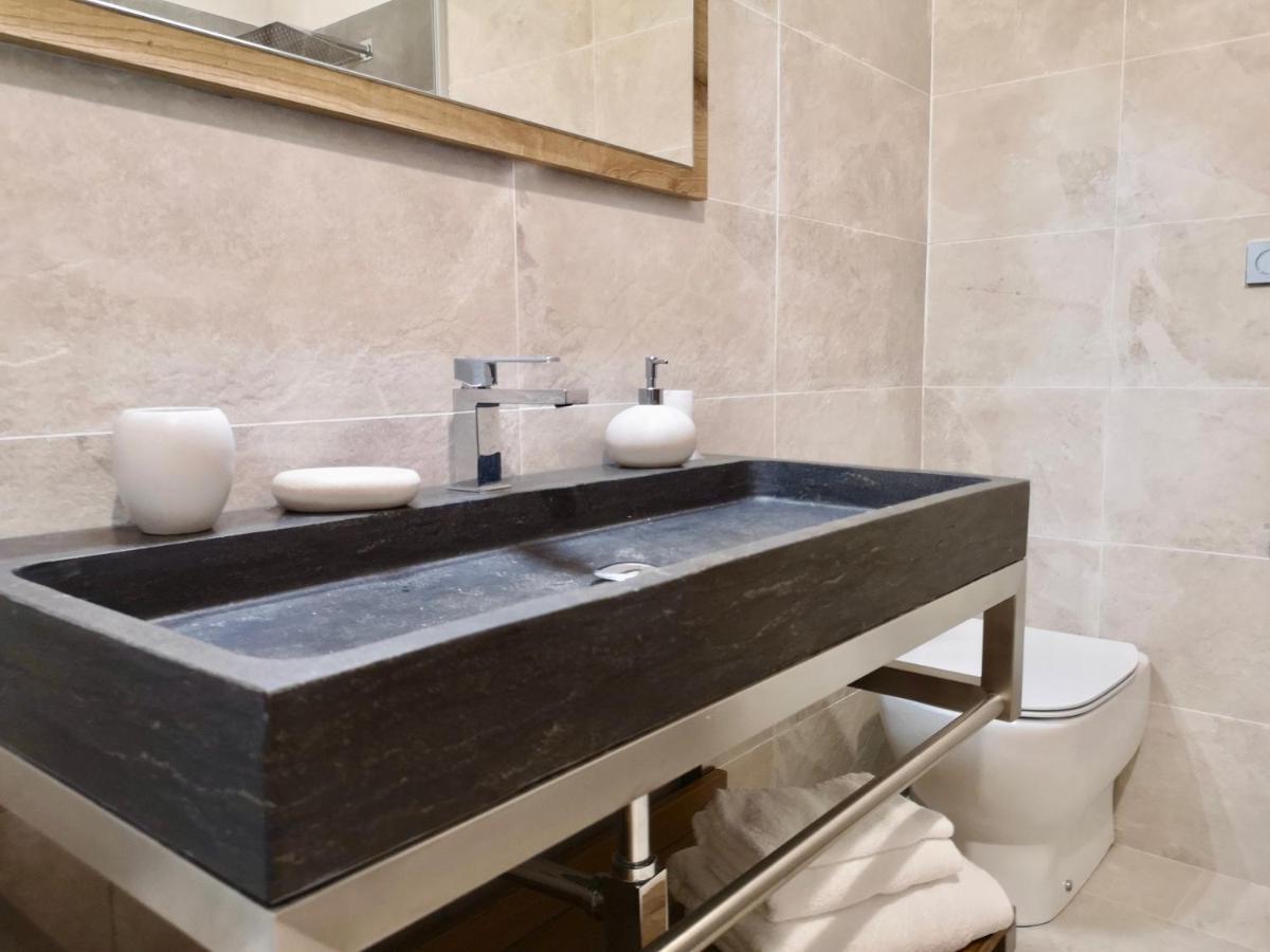 Nel Cuore Del Centro Storico Con Comfort E Stile Apartment Iglesias Ngoại thất bức ảnh