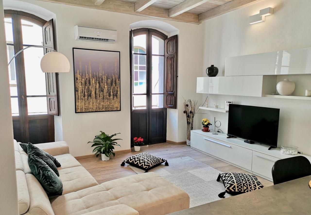 Nel Cuore Del Centro Storico Con Comfort E Stile Apartment Iglesias Ngoại thất bức ảnh